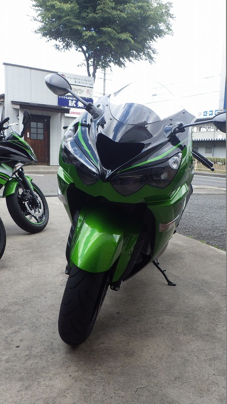 ZX-10R(ぜっとえっくすてんあーる)&ZX-14R(ぜっとえっ ZX-10R(ぜっとえっくすてんあーる)&ZX-14R(ぜっとえっ