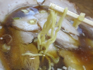 恵比寿　ﾁｬｰｼｭｰﾒﾝ　麺